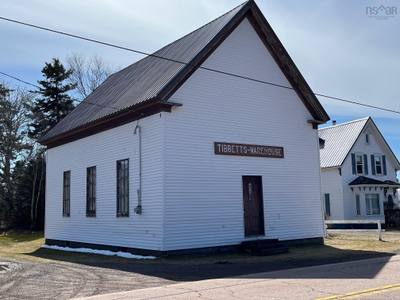 8208 Highway 209 — photo 2