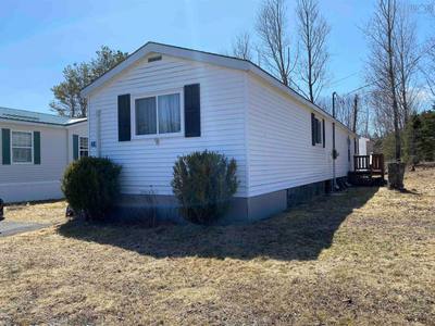 28 Christina Drive — photo 2
