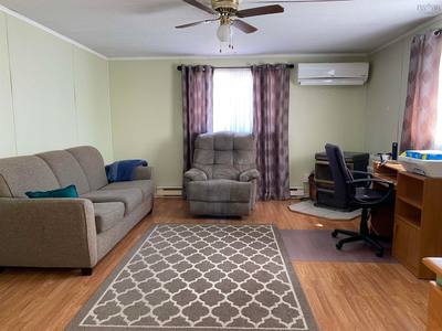 28 Christina Drive — photo 5