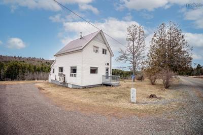 104 Yorke Settlement Road — photo 3