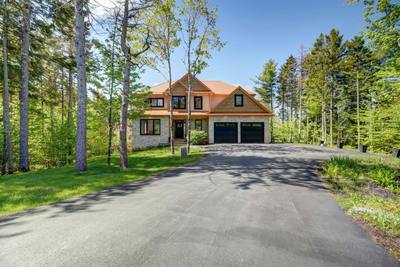 460 Mccabe Lake Drive — photo 2