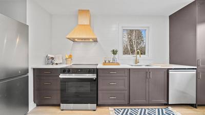 388 Upper Lakeville Road — photo 4