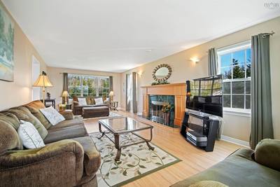 9085 Peggys Cove Road — photo 8