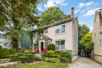 949 Mclean Street — photo 2