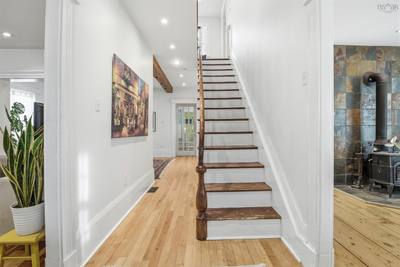 15 Falmouth Dyke Rd — photo 5