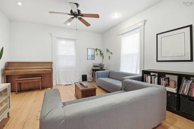 15 Falmouth Dyke Rd — photo 8