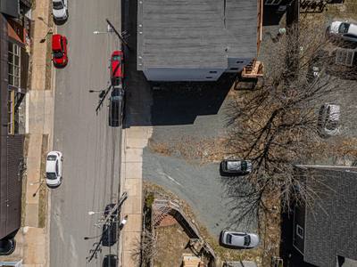 21 Dundas Street — photo 2