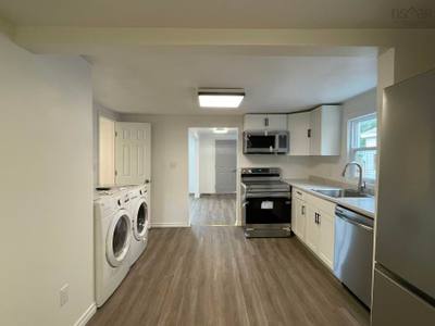 123 Lorne Street — photo 5