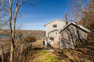 817 Granville Road — photo 7