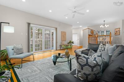 12 Falcon Place — photo 5