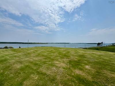 22 Janvrin Harbour Rd. — photo 8