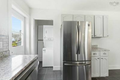 52 Shrewsbury Road — photo 3