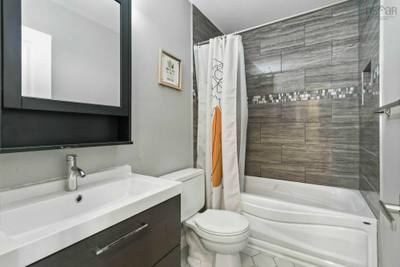 52 Shrewsbury Road — photo 5