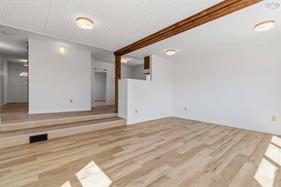 341 Myra Road — photo 7