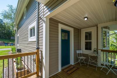 73 Chester Avenue — photo 4