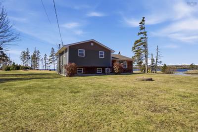 276 Passage Road — photo 2