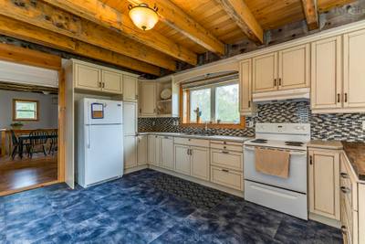 217 Mcauley Road — photo 3