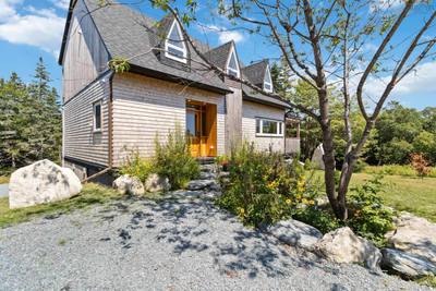 51 Everetts Way — photo 7