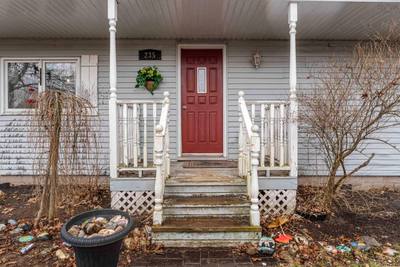 235 Taylor Dr Extension — photo 3