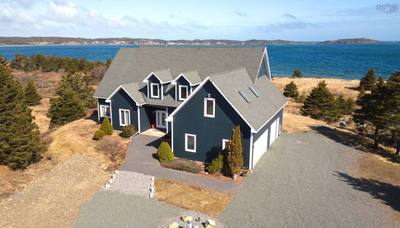 2408 Louisbourg Main-A-Dieu Road — photo 2