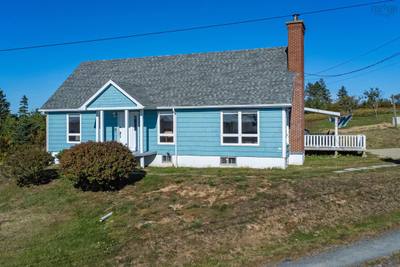5956 Highway 1 — photo 2