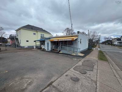 138 Arthur Street — photo 3