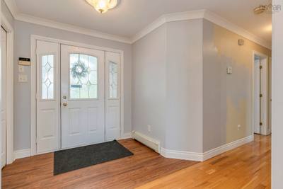 228 Ostrea Lake Road — photo 3