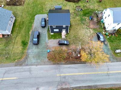 46 Lisgar Street — photo 2