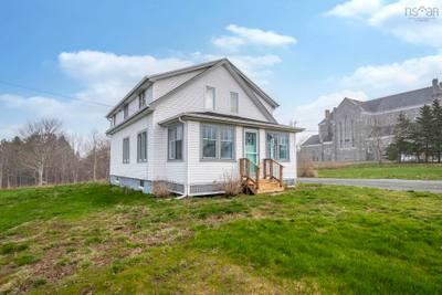 3605 Highway 1 — photo 2