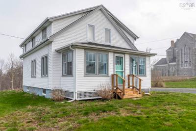 3605 Highway 1 — photo 4