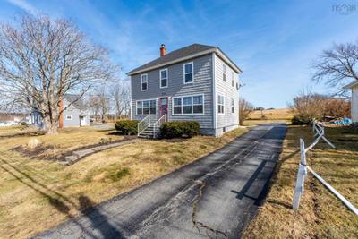 920 Highway 1 — photo 4