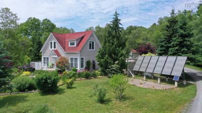 11 Second Peninsula Road — photo 2