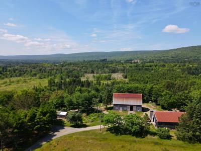 2639 Cabot Trail — photo 4