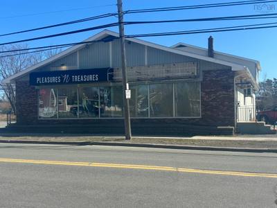 526 East River Road #B — photo 2