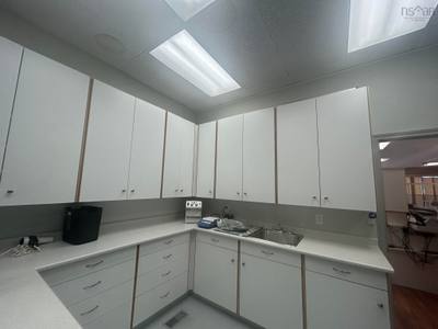 526 East River Road #B — photo 7