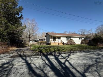 293 Kydd Street — photo 3