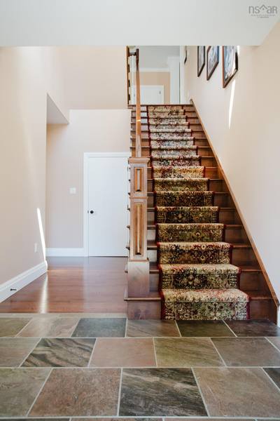 6177 Regina Terrace — photo 4