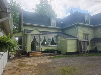 220 Main Street — photo 3