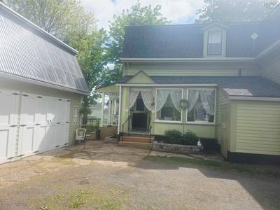 220 Main Street — photo 5