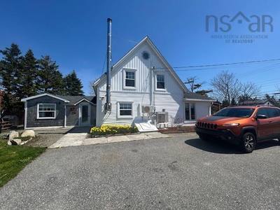 1208 Stoney Island Road — photo 3
