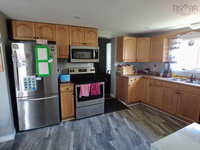 81 Queen Street — photo 2