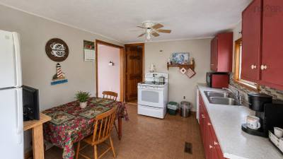 22 Pent Road — photo 4