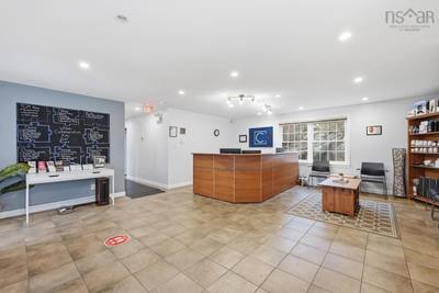 46 Mcquade Lake Crescent — photo 4