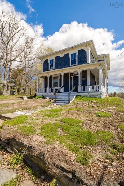 9640 Highway 8 — photo 2
