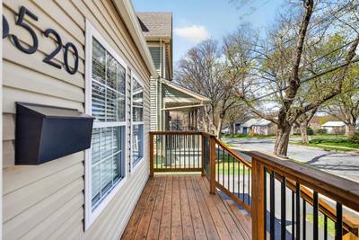 6520 Roslyn Road — photo 3