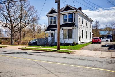294 Queen Street — photo 2