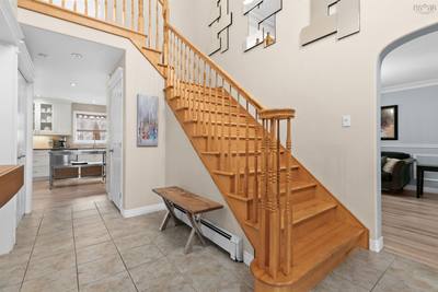 150 Matthew Drive — photo 5