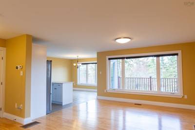 33 Haystead Ridge — photo 2