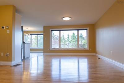 33 Haystead Ridge — photo 3