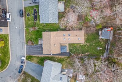 12 Wamphray Crescent — photo 5